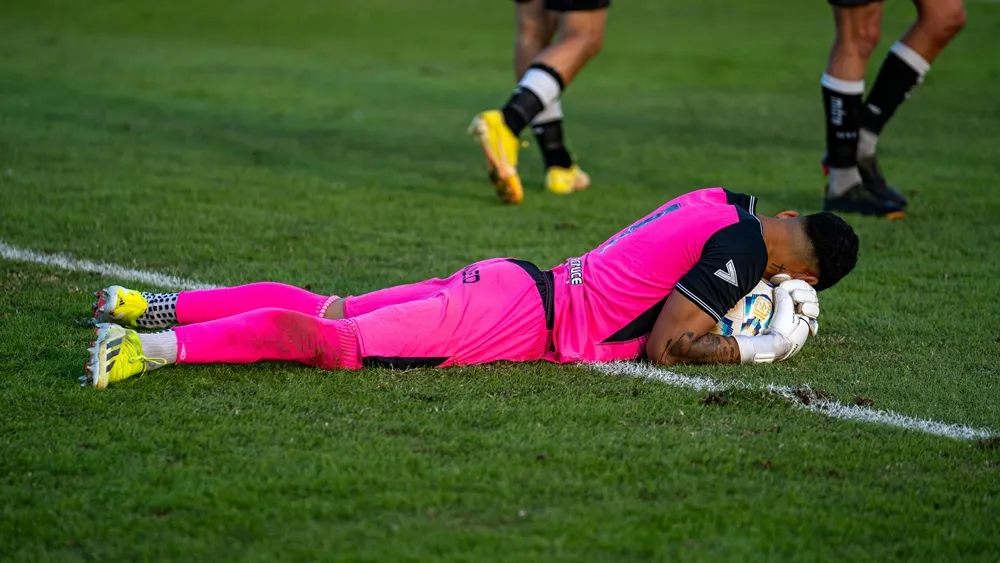 방심으로 인한 역전패 사례: 승리를 놓치게 만든 결정적 순간 7가지